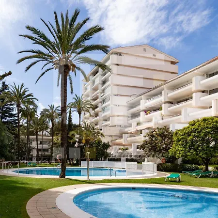208, Close To The Beach, 2 Bedroom,golden Mile Apartment