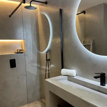 208, Close To The Beach, 2 Bedroom,golden Mile *