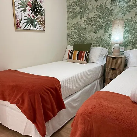 208, Close To The Beach, 2 Bedroom,golden Mile Марбелья