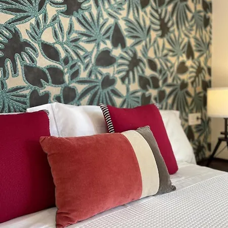 208, Close To The Beach, 2 Bedroom,golden Mile