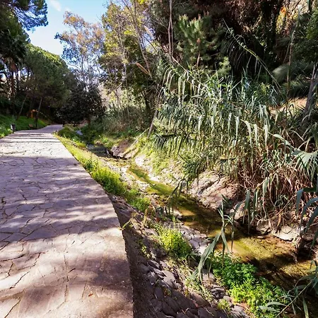 208, Close To The Beach, 2 Bedroom,golden Mile Appartement