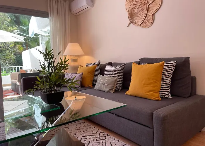 208, Close To The Beach, 2 Bedroom,golden Mile *