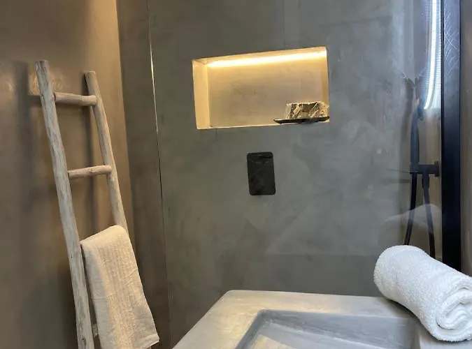 208, Close To The Beach, 2 Bedroom,golden Mile Apartmán Marbella