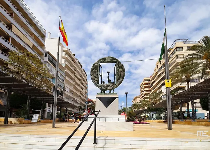 208, Close To The Beach, 2 Bedroom,golden Mile Marbella