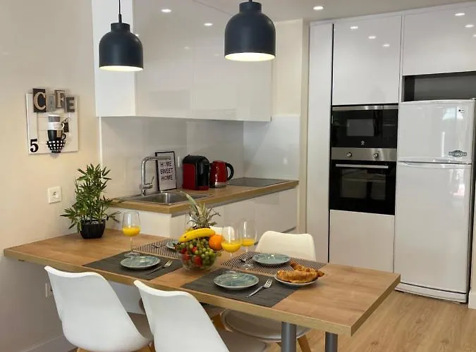 Appartement 208, Close To The Beach, 2 Bedroom,golden Mile Marbella