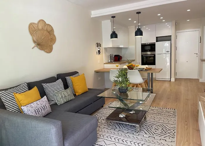 208, Close To The Beach, 2 Bedroom,golden Mile Appartement *